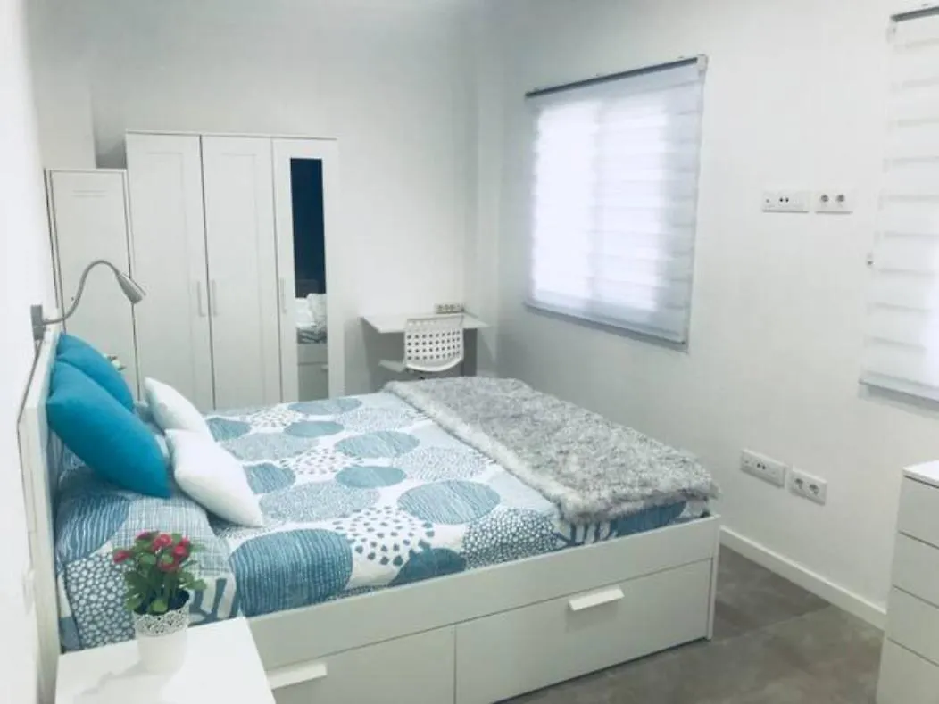 Modern Renovated 2 Bdrm - Las Canteras Las Palmas de Gran Canaria Apartmán